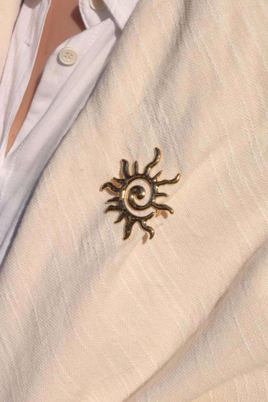 Wholesaler MAISON OKAMI - Stainless Steel Sun-Shaped Brooch