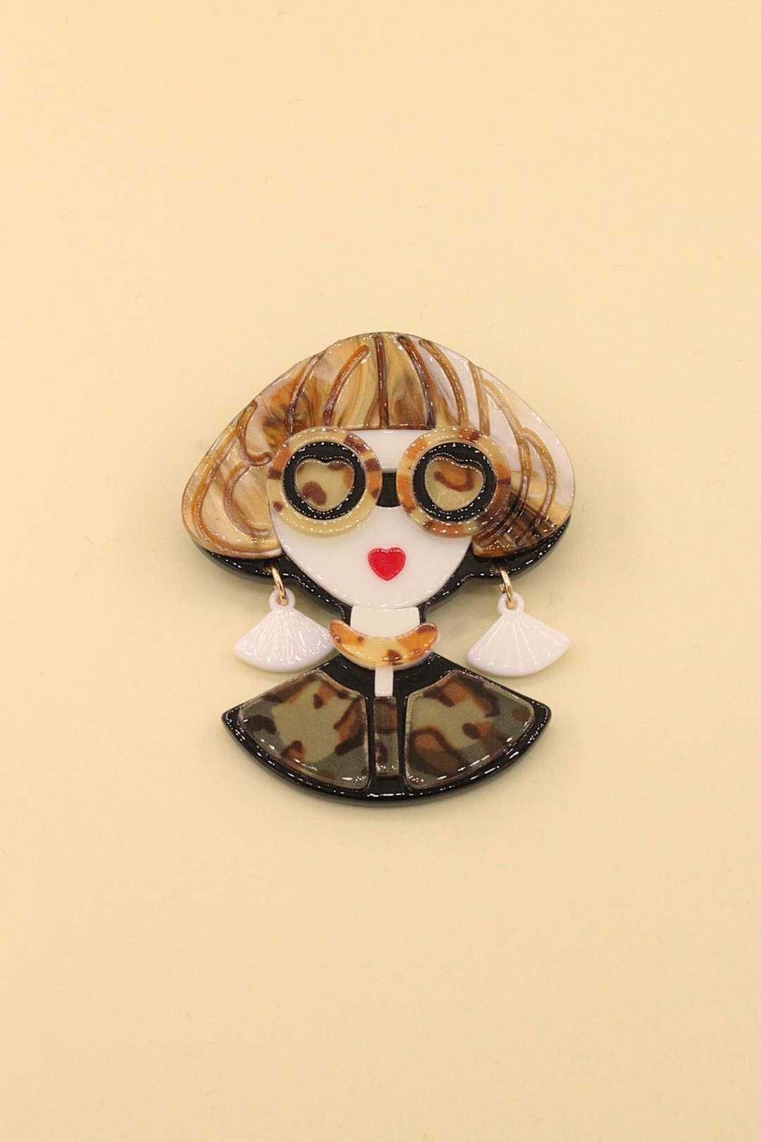 Wholesaler MAISON OKAMI - Stylized character resin brooch