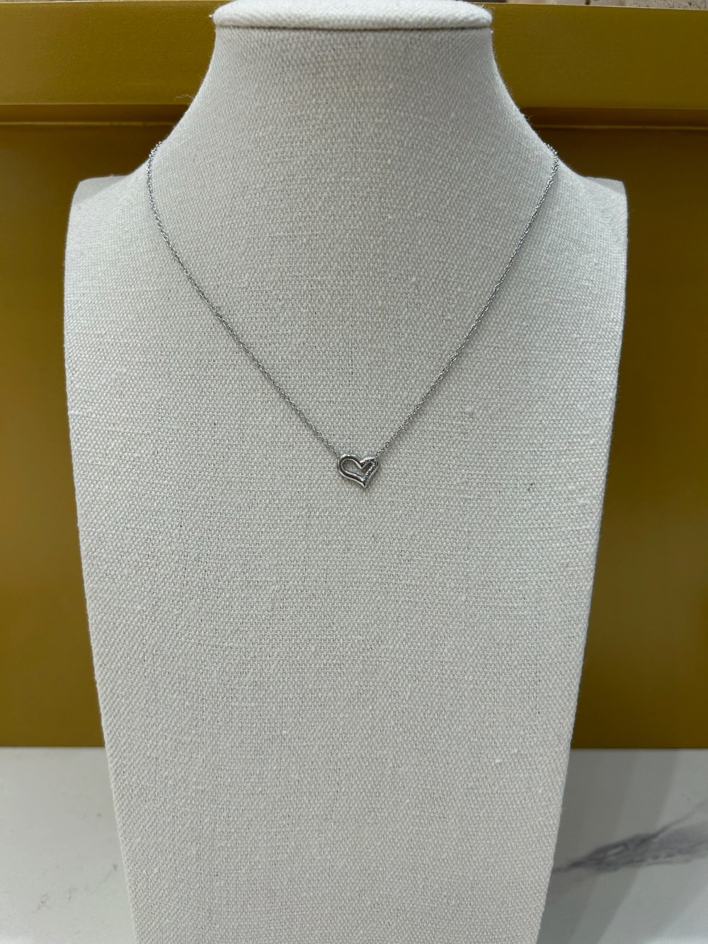 Grossiste MAISON OKAMI - Collier pendentif cœur ajouré