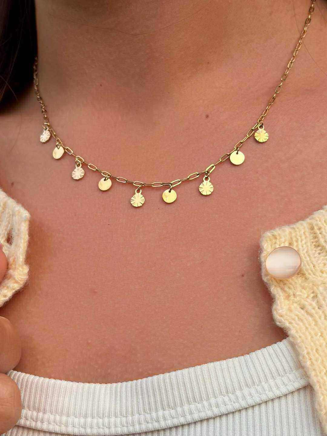 Grossiste MAISON OKAMI - Collier en Acier Inoxydable avec Pampilles Florales