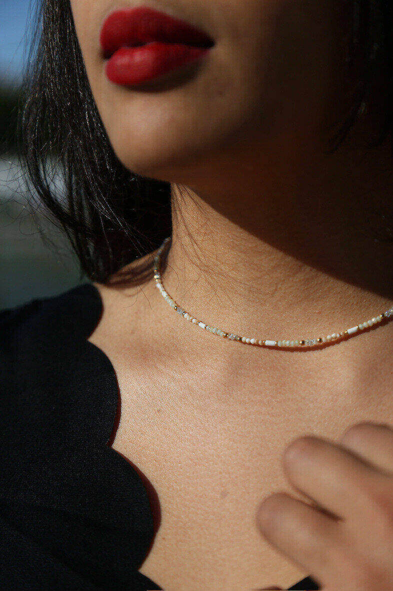 Grossista MAISON OKAMI - Collana perlata delicata - Elegante raffinatezza da Maison Okami