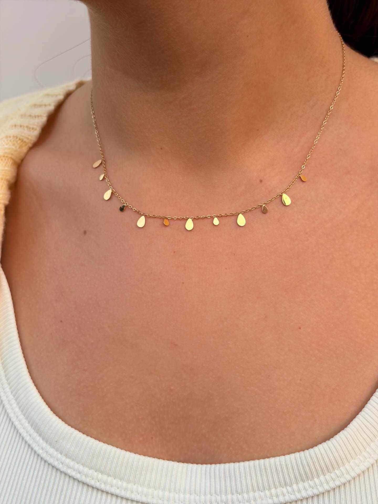 Grossista MAISON OKAMI - Collana in Acciaio Inossidabile con Pendenti a Goccia