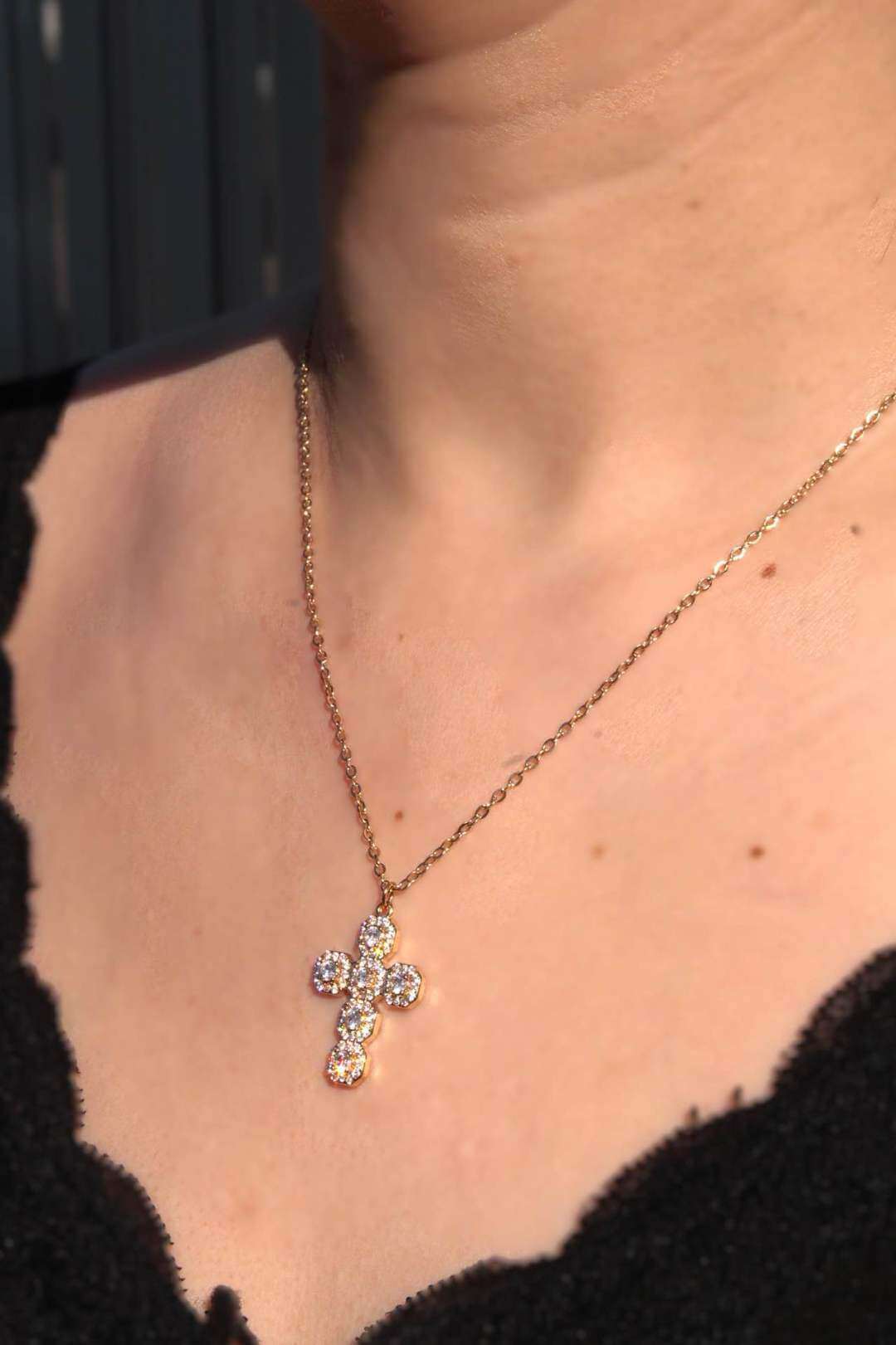 Wholesaler MAISON OKAMI - Mid-length 50cm necklace with stainless steel cross pendant adorned with rhinestones