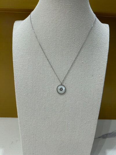 Grossiste MAISON OKAMI - Collier en zirconium et nacre élégante Grossiste MAISON OKAMI - Collier en zirconium et nacre élégante