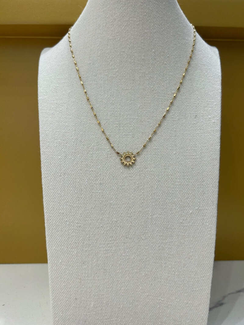 Grossiste MAISON OKAMI - Collier fin avec pendentif en forme de fleur