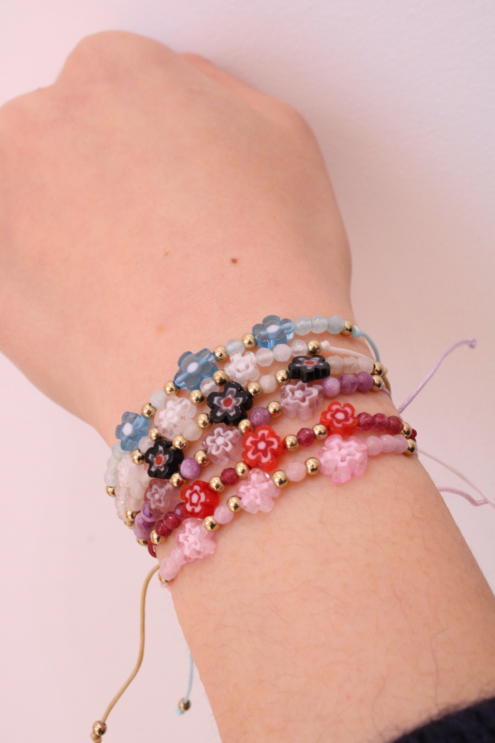 Grossiste MAISON OKAMI - Lots de 24 Bracelets floraux