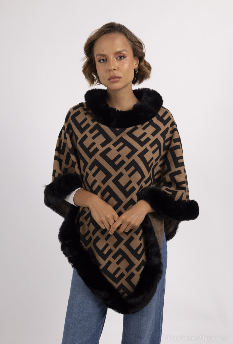 Grossiste MAR&CO Accessoires - Poncho cape avec fausse fourrure imprimé