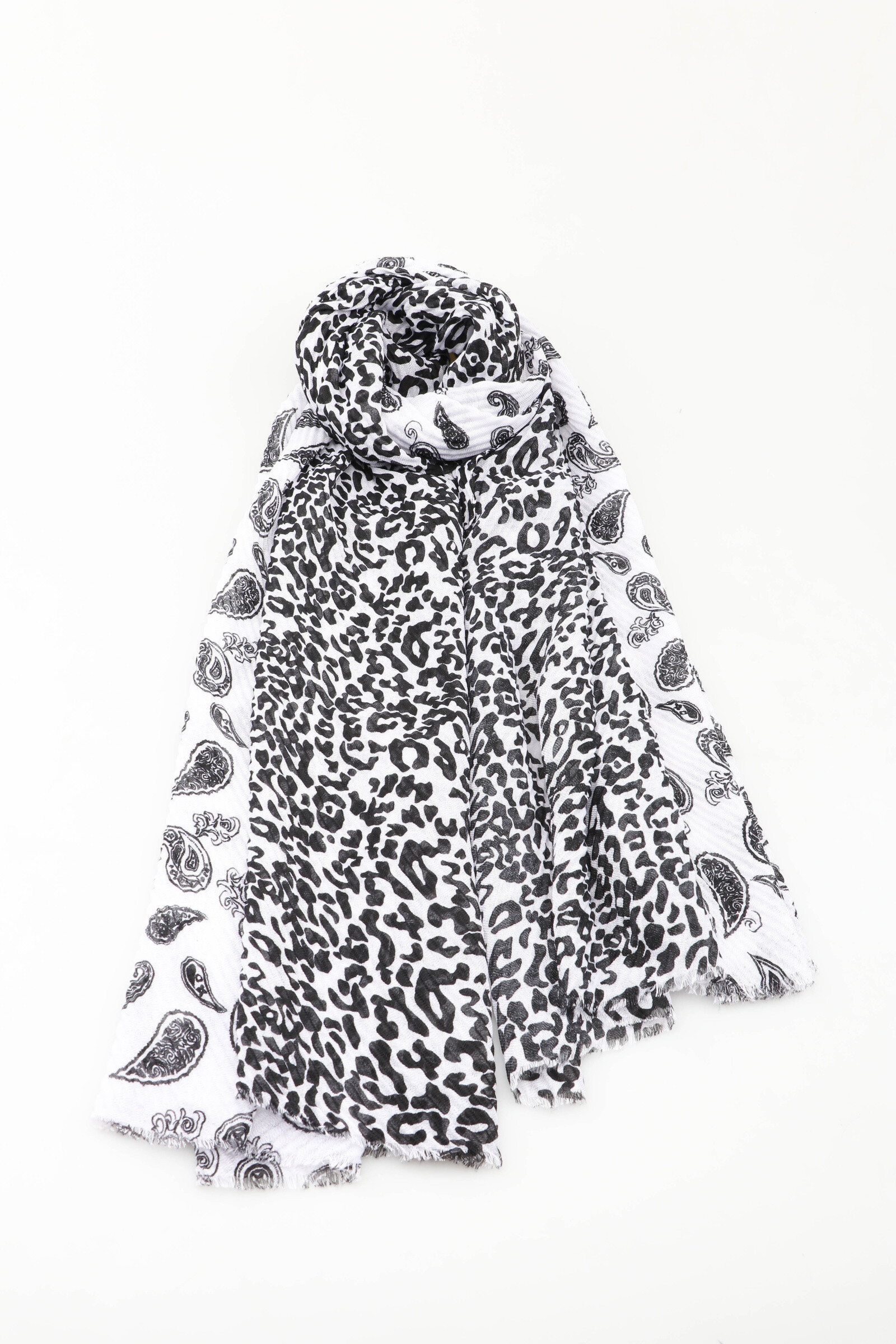 Grossiste MAR&CO Accessoires - Foulard imprimé motif paisley et léopard