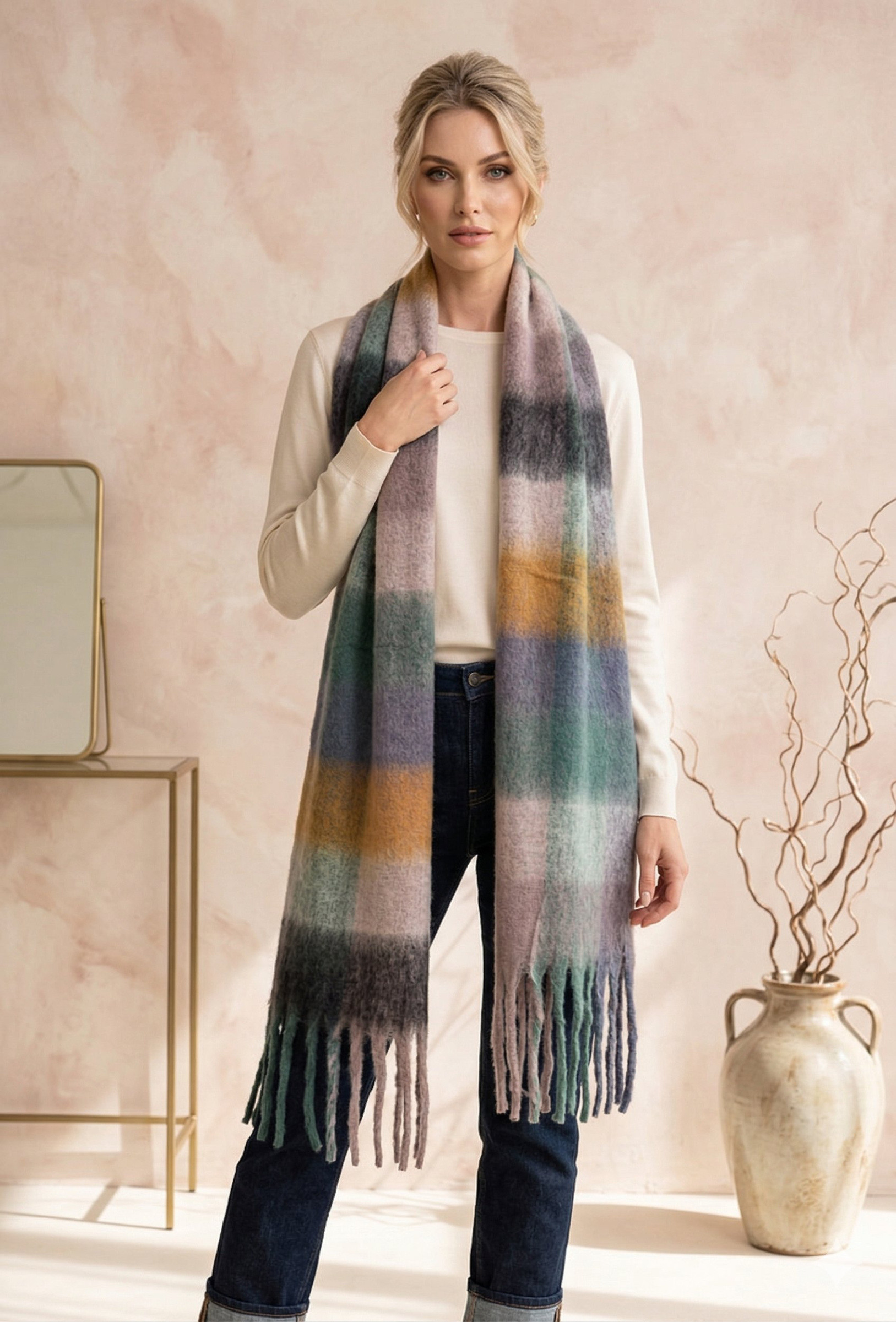Grossista MAR&CO Accessoires - Sciarpa lunga a quadri colorata con frange