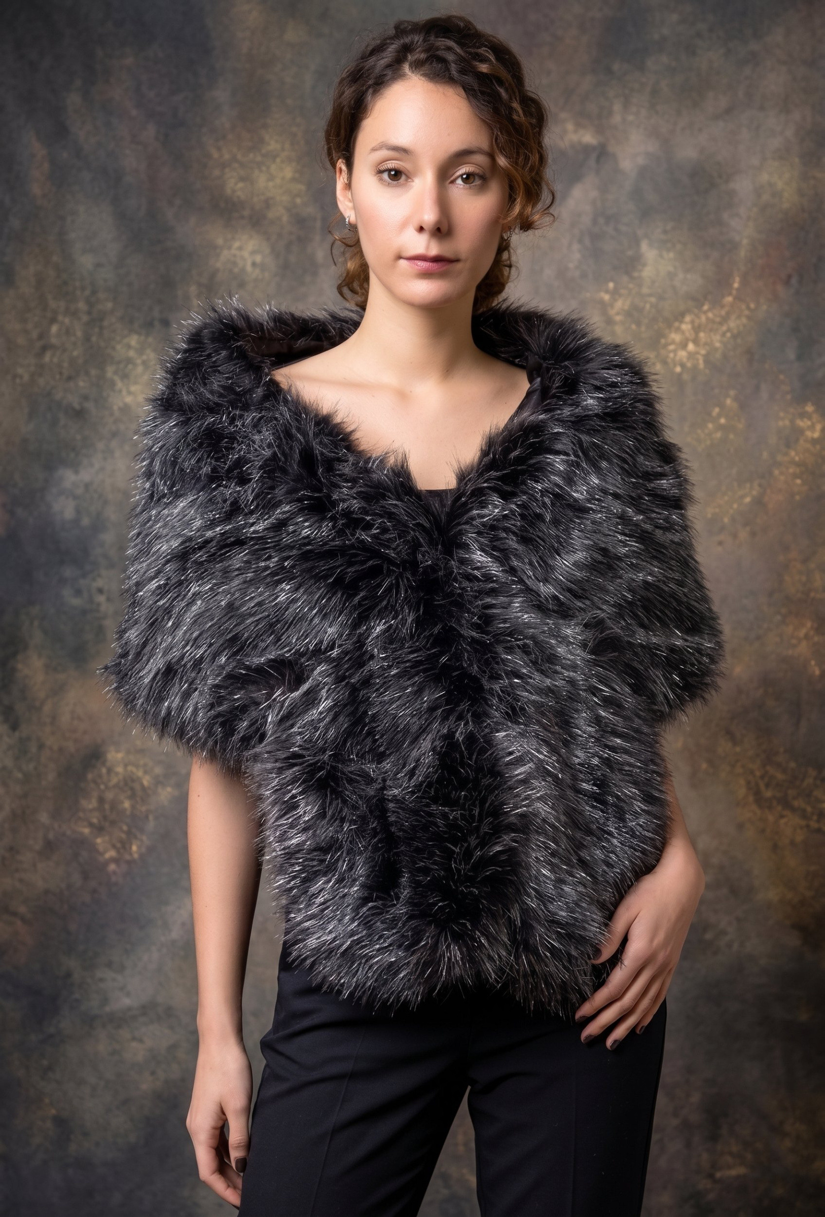 Grossiste MAR&CO Accessoires - Courte en fourrue