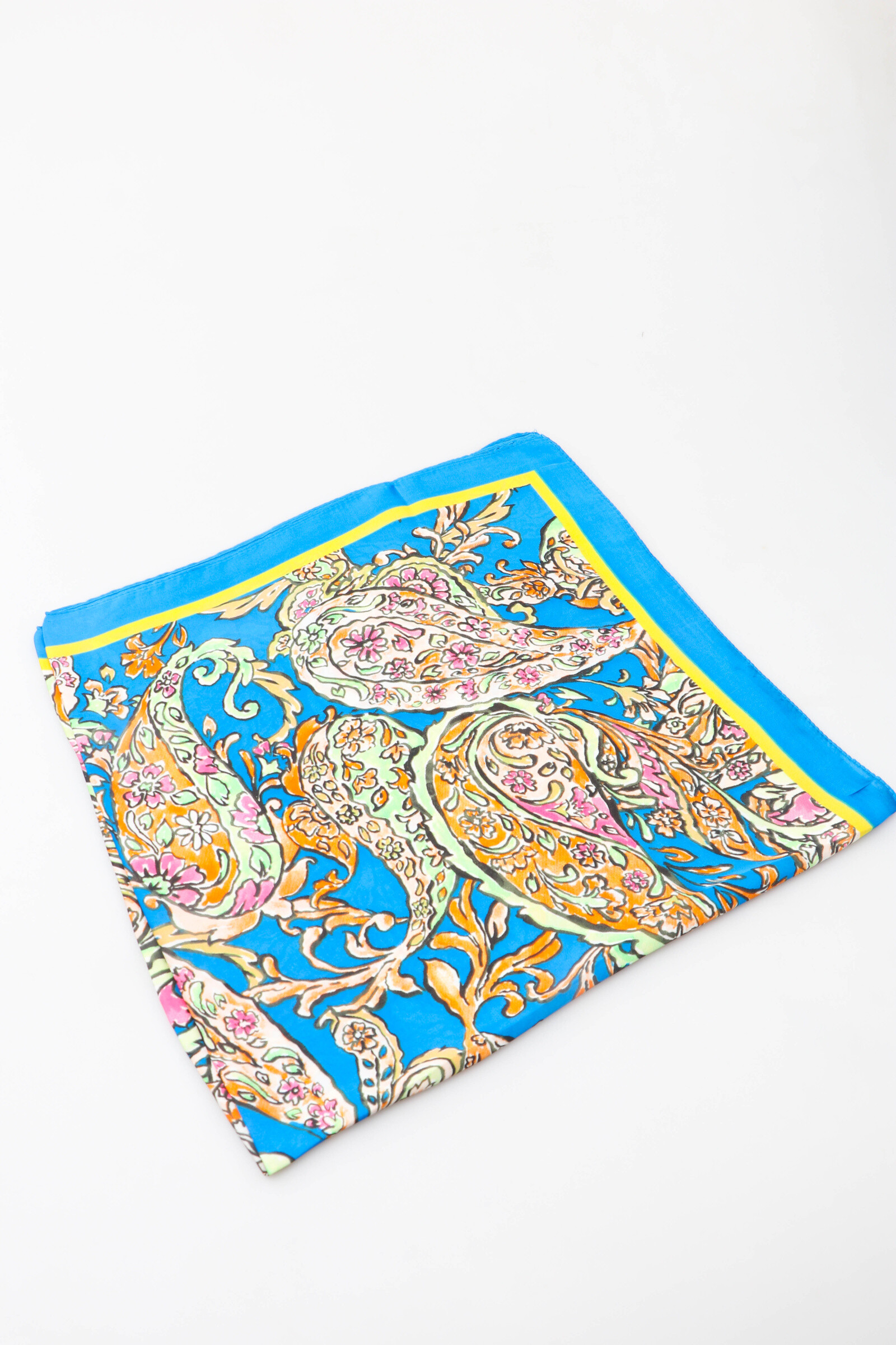 Großhändler MAR&CO Accessoires - Quadratischer Seidenschal 70*70cm