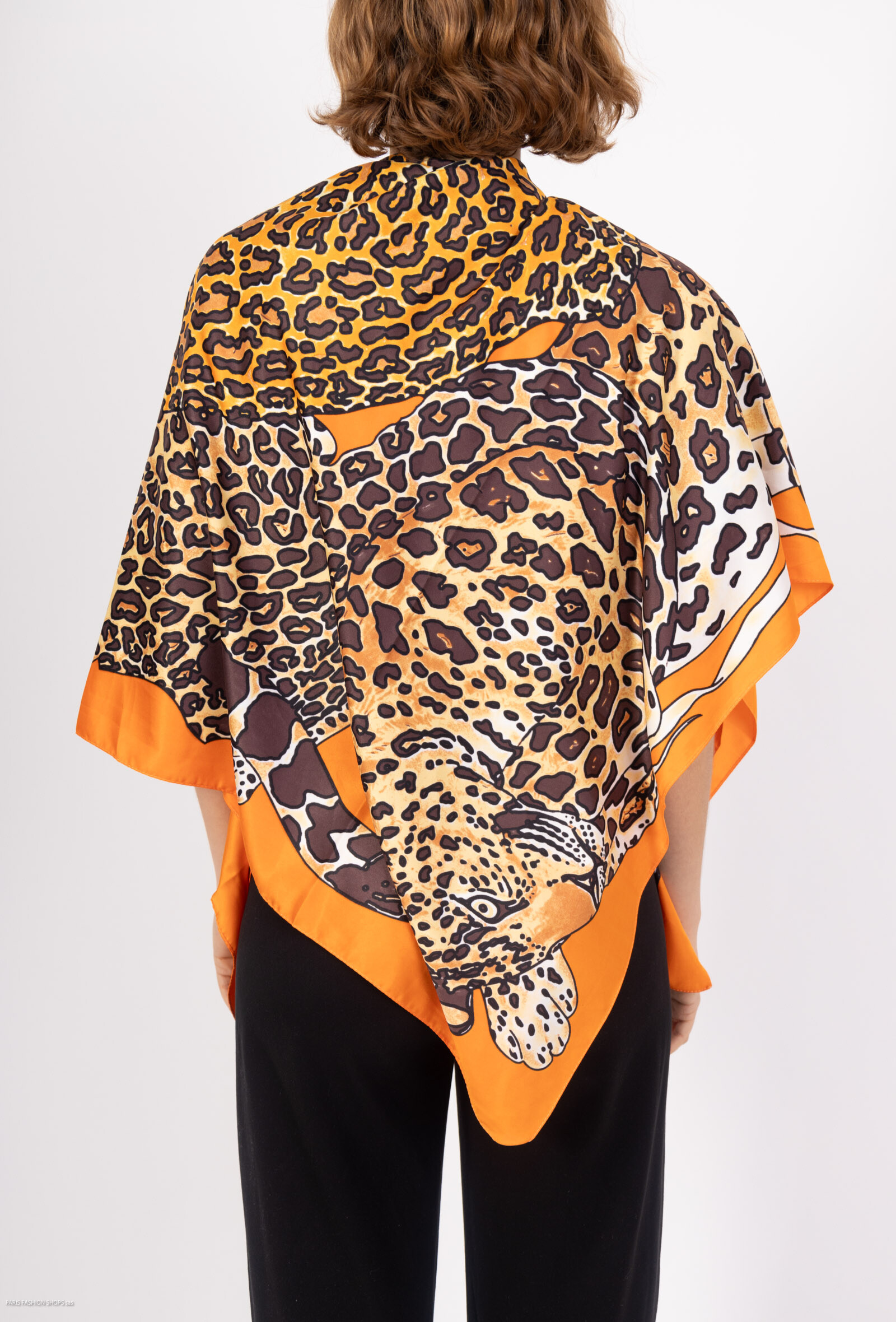 Wholesaler MAR&CO Accessoires - large square leopard print scarf 130*130cm