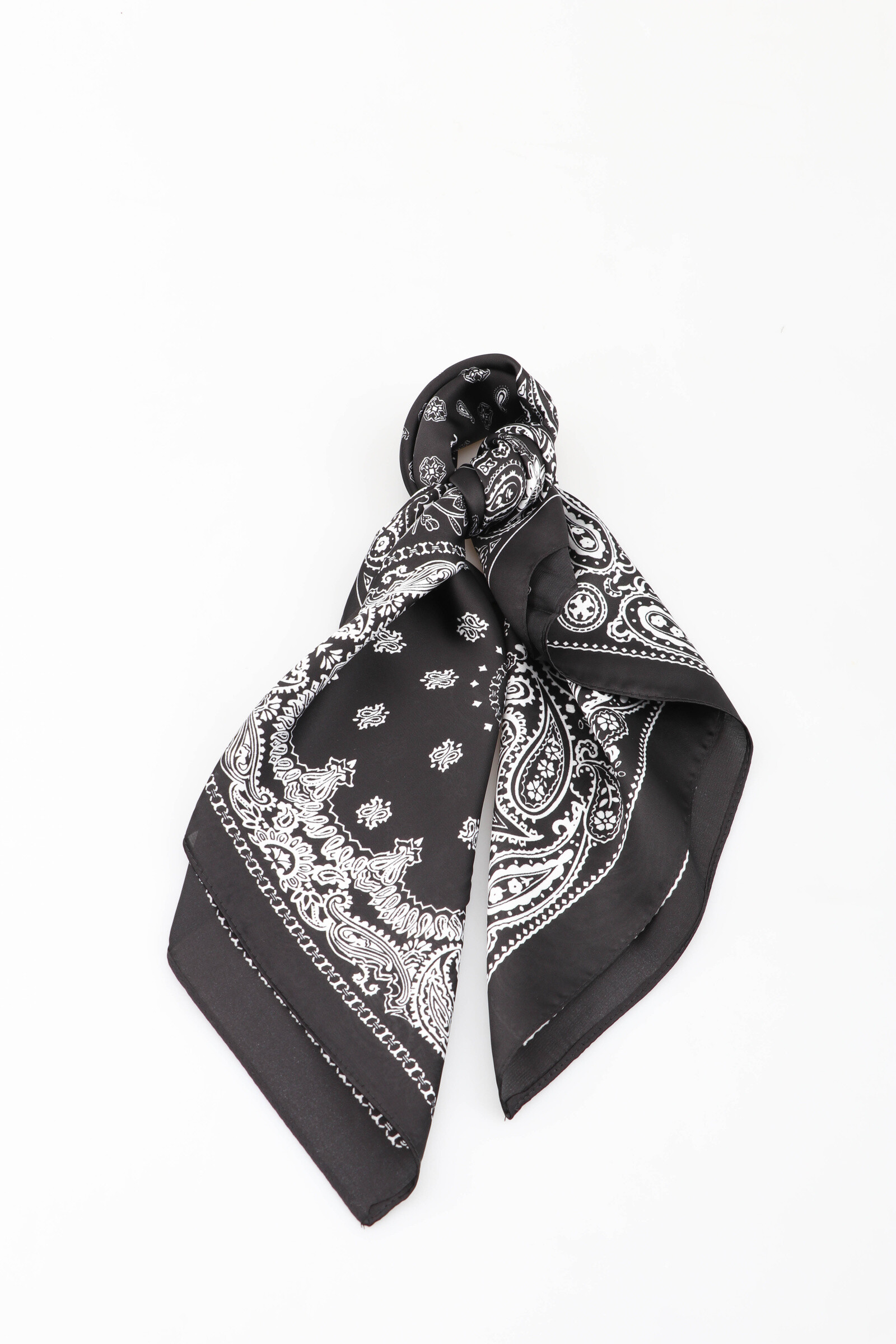 Wholesaler MAR&CO Accessoires - square scarf 70*70cm Paisley printed