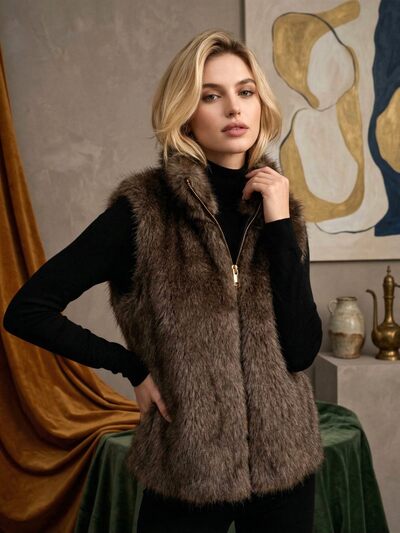 Grossiste MAR&CO - gilet fausse fourrure Grossiste MAR&CO - gilet fausse fourrure