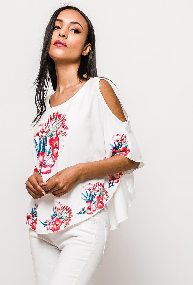 Wholesaler Marie June - Sleeveless top with printed flowers