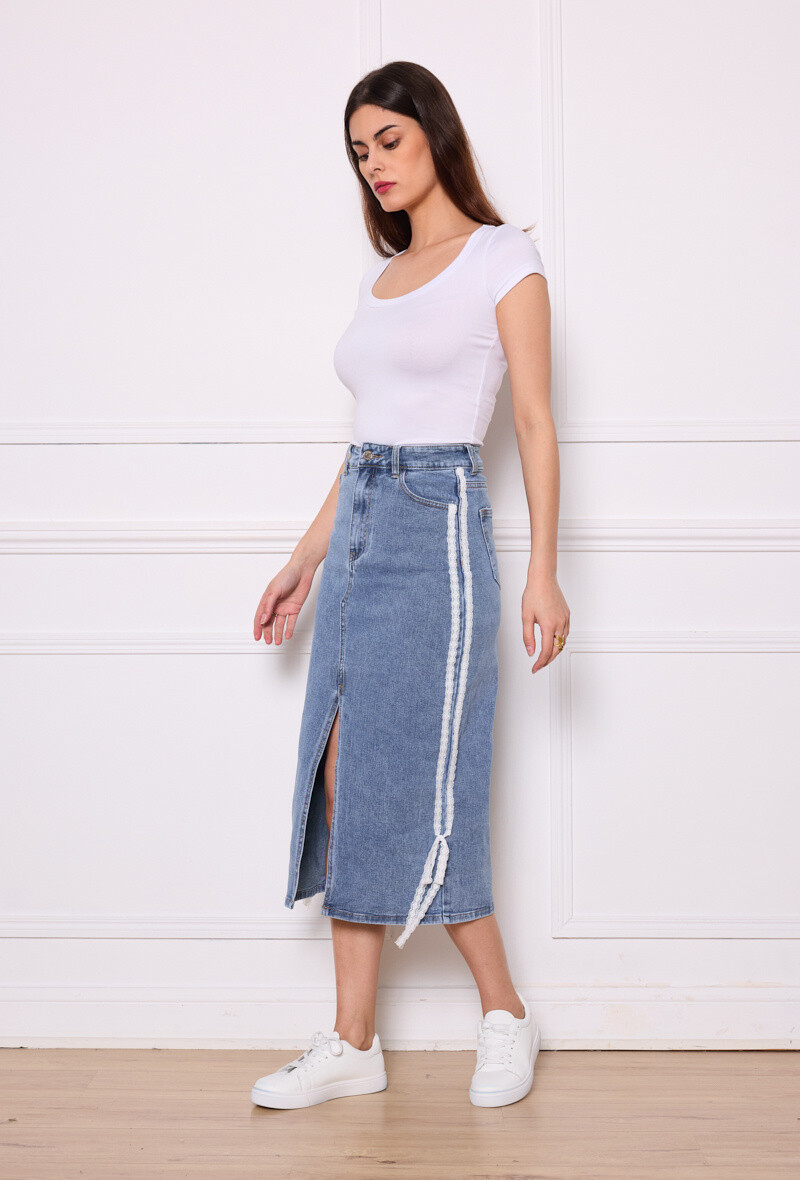 Wholesaler Marivy - Jean Dentelle skirt on the side