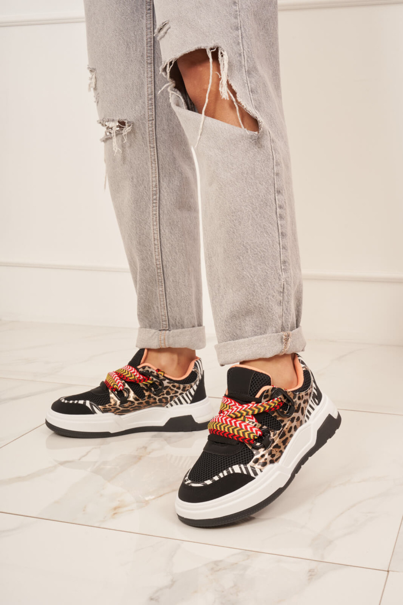 Grossista Marquiiz - Scarpa con lacci