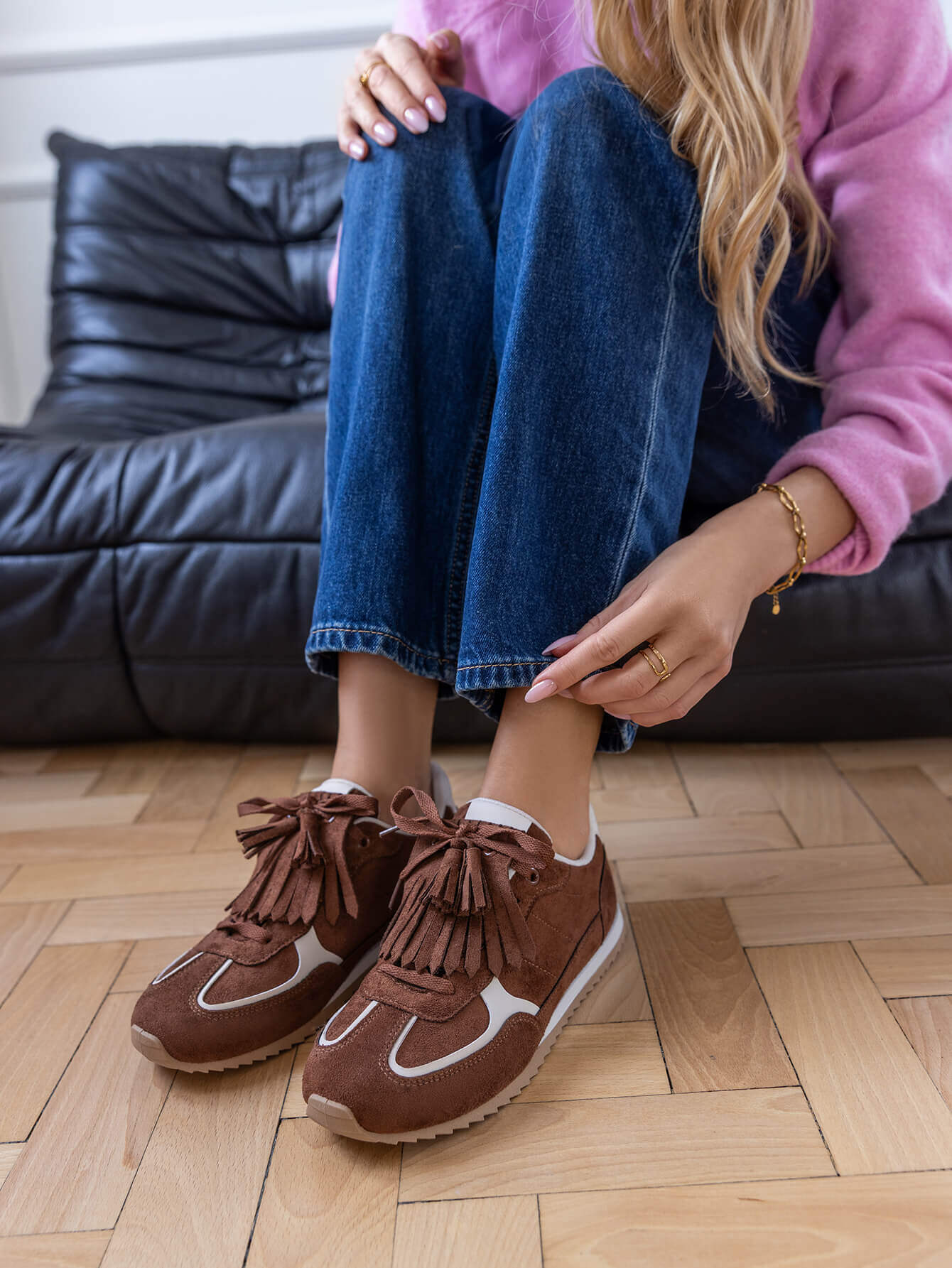 Mayorista Marquiiz - Zapatillas elegantes con cordones, flecos y suelas planas