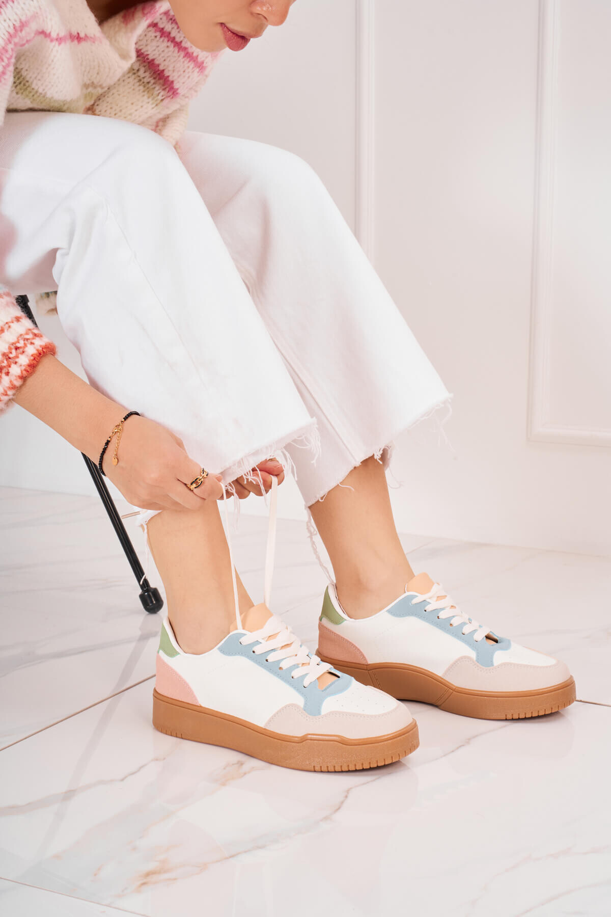Großhändler Marquiiz - Schnürsneaker mit Gummieffektsohle