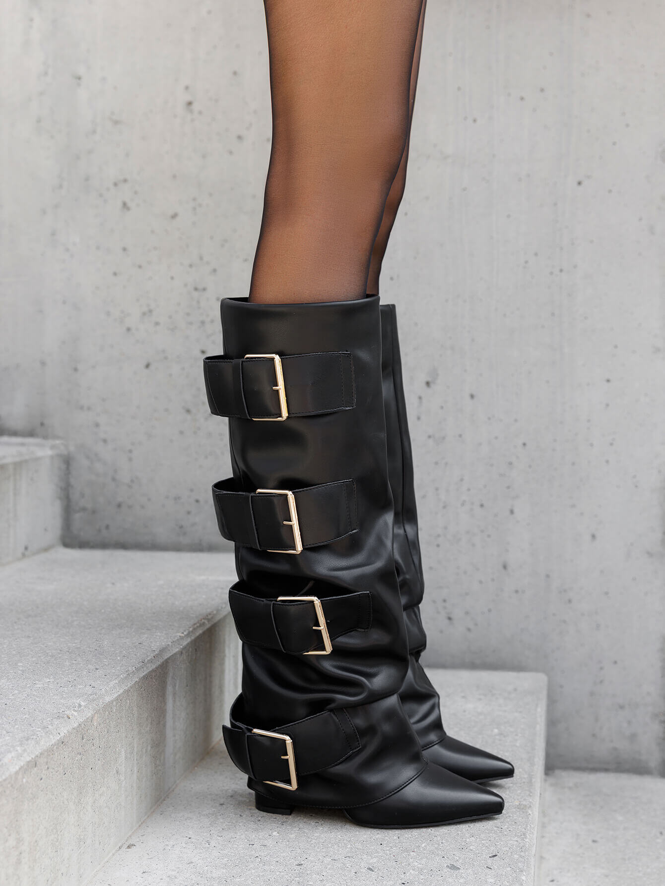 Grossiste Marquiiz - Bottes élégantes hautes avec boucles effet pli et à talons bouts pointus