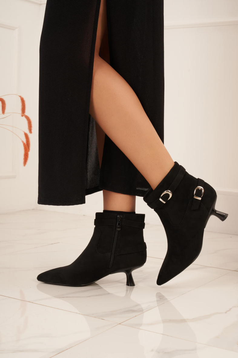 Wholesaler Marquiiz - Pointed ankle boots