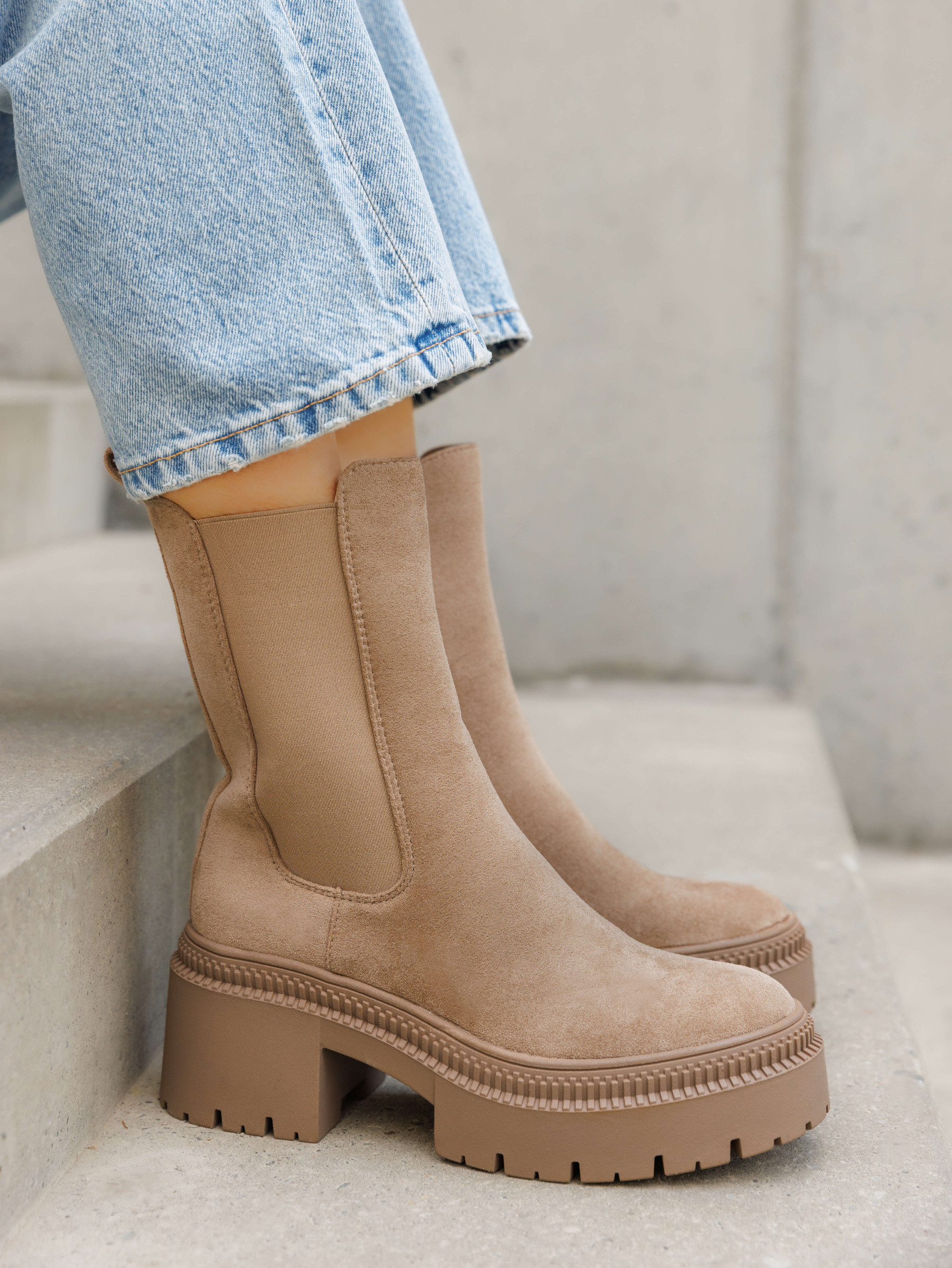 Grossiste Marquiiz - Bottines élégantes à semelles épaisses compensées à bouts ronds