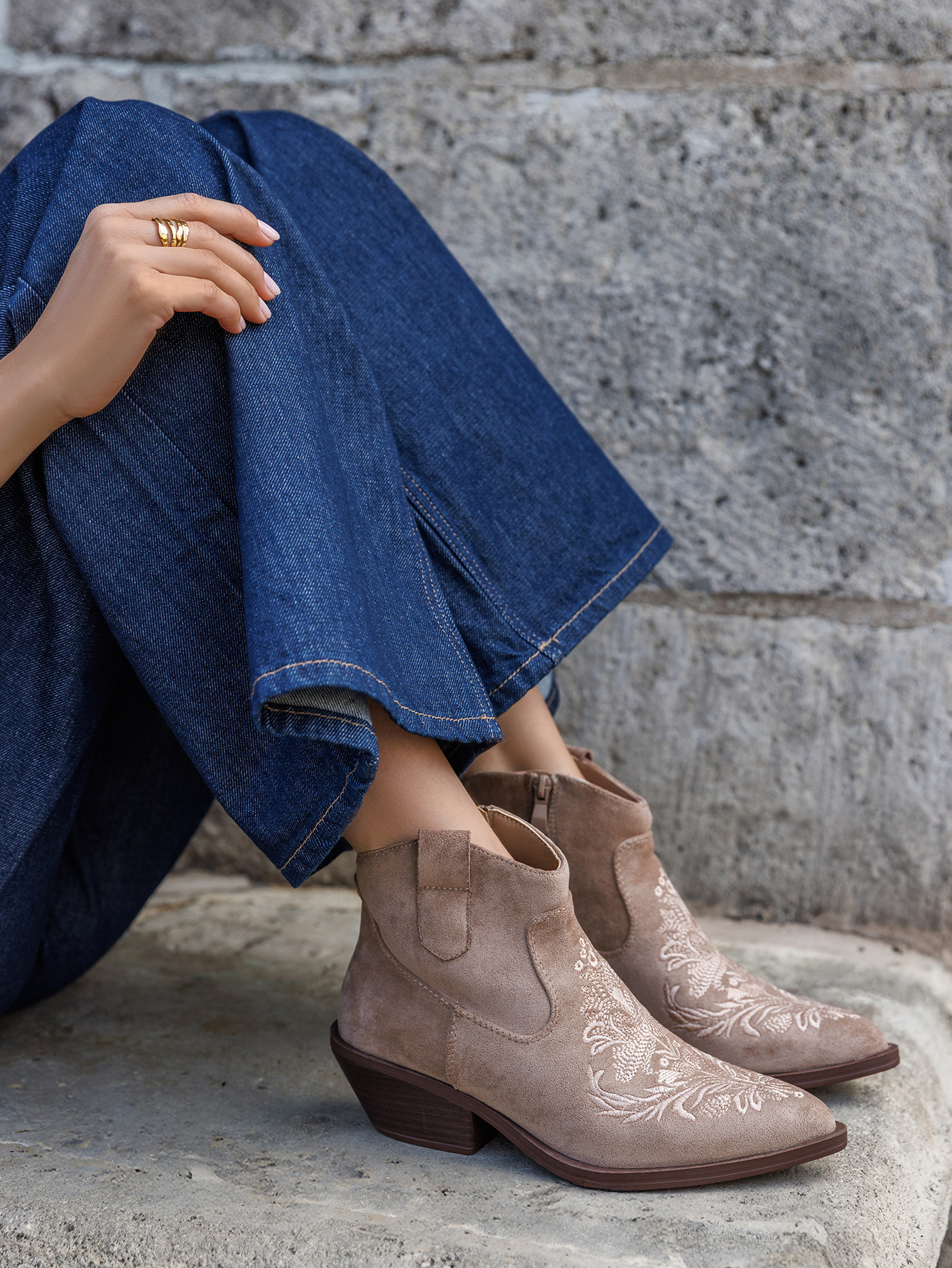 Mayorista Marquiiz - Botines estilo western, botas vaqueras