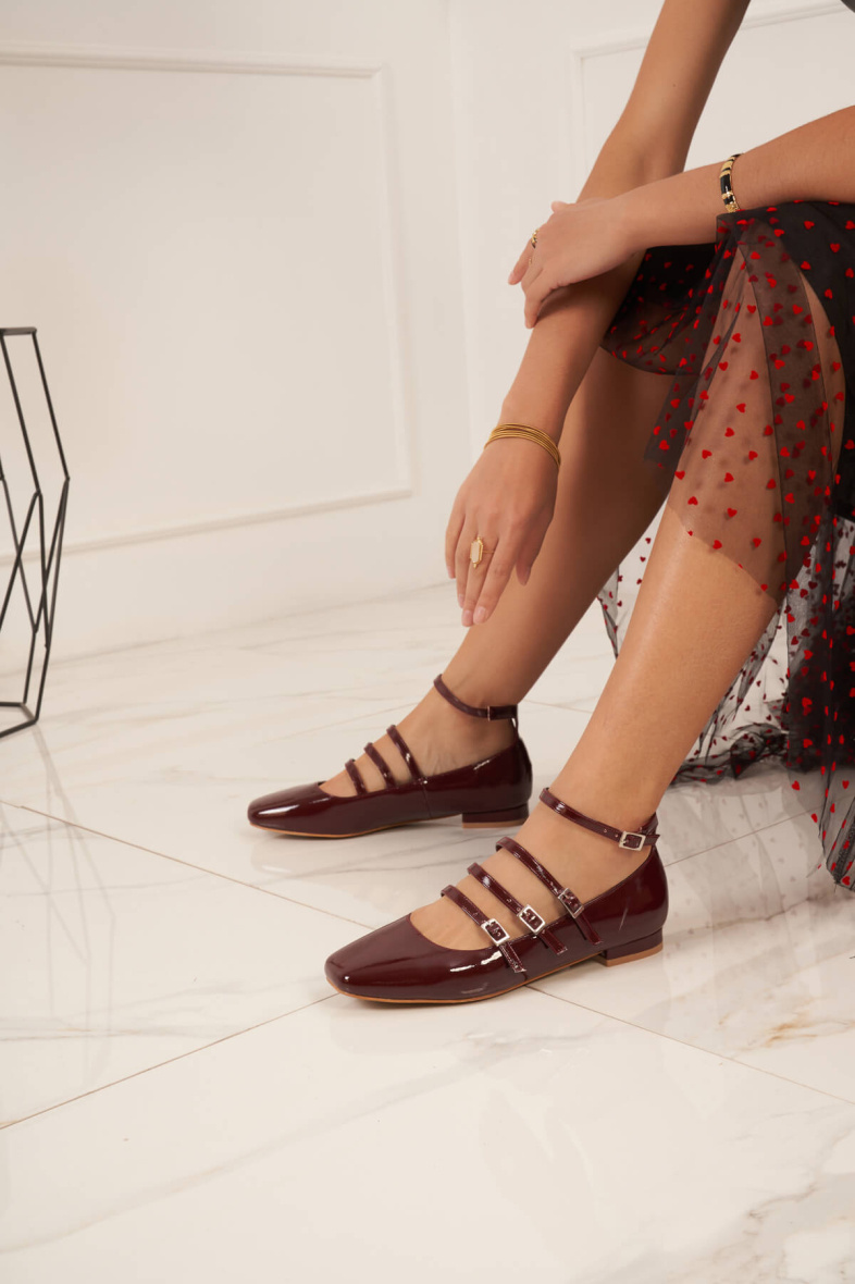 Wholesaler Marquiiz - Elegant loafers with strap