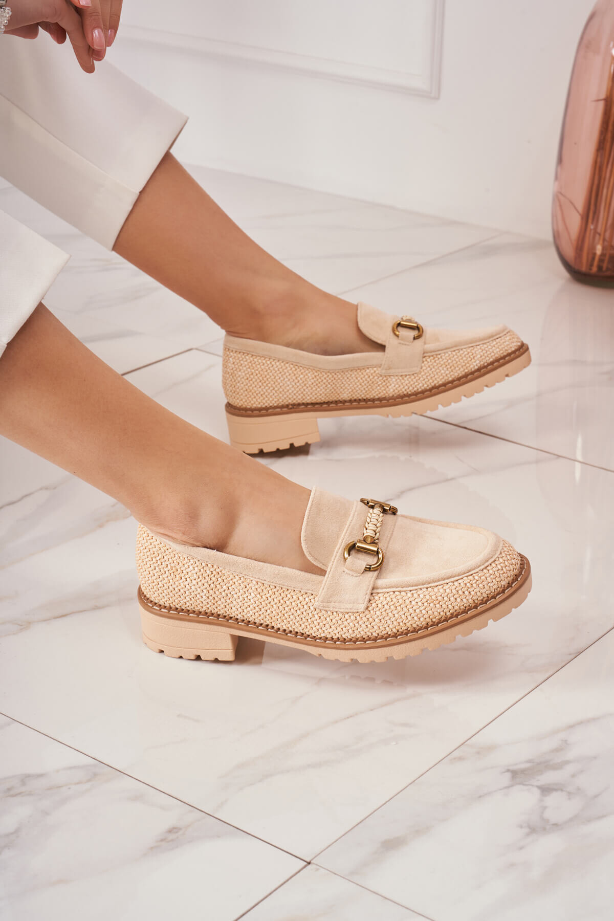 Wholesaler Marquiiz - Casual and comfortable moccasin, with a buckle