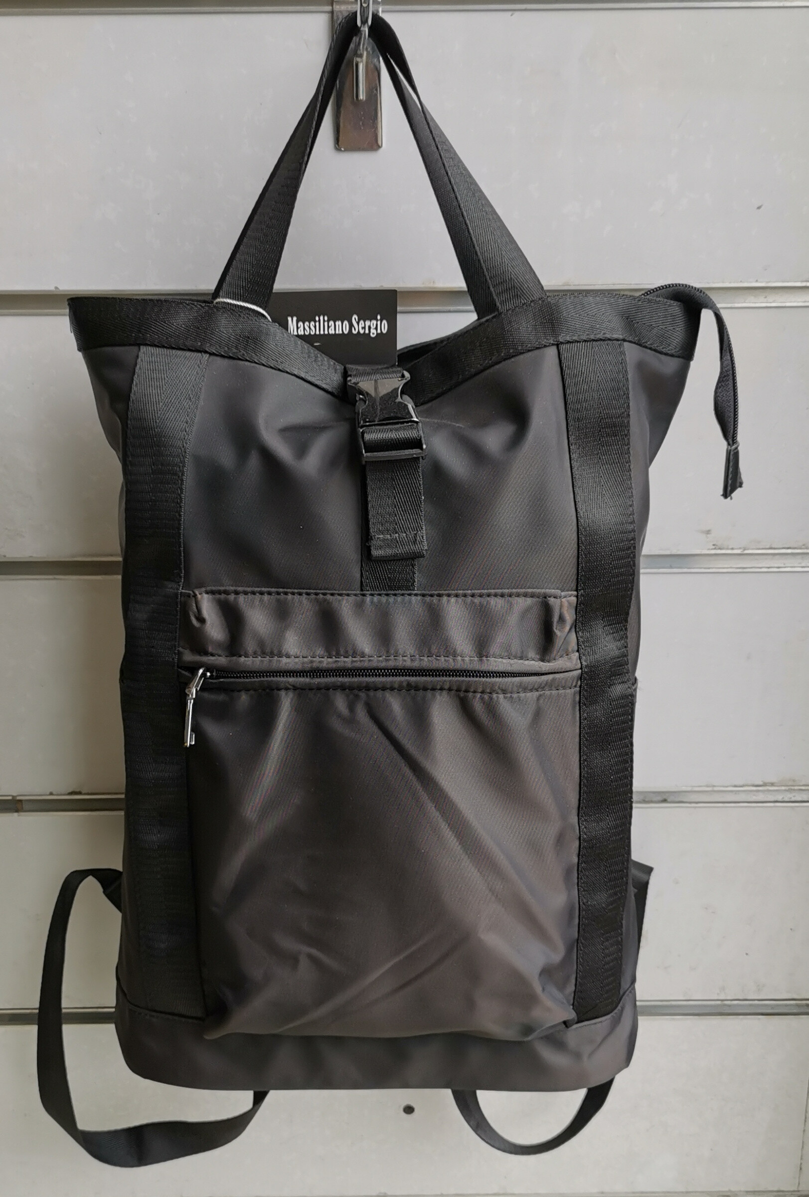 Wholesaler Massiliano Sergio - Waterproof backpack