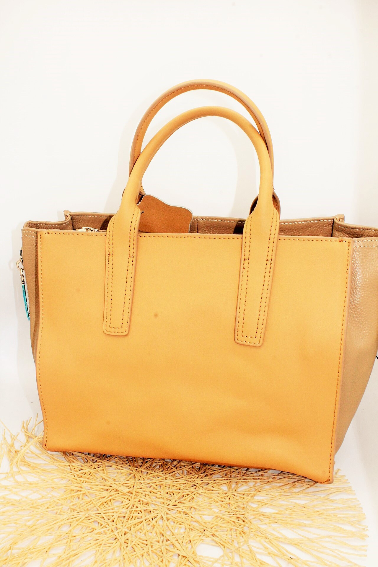 Wholesaler Max & Enjoy (Sacs) - leather bags