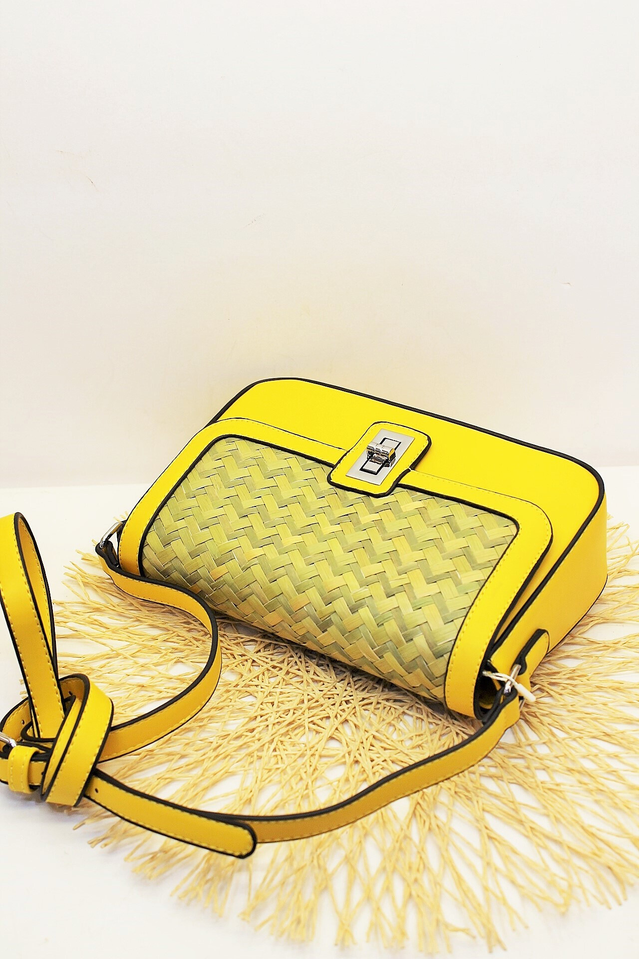 Wholesaler Max & Enjoy (Sacs) - Strap bag