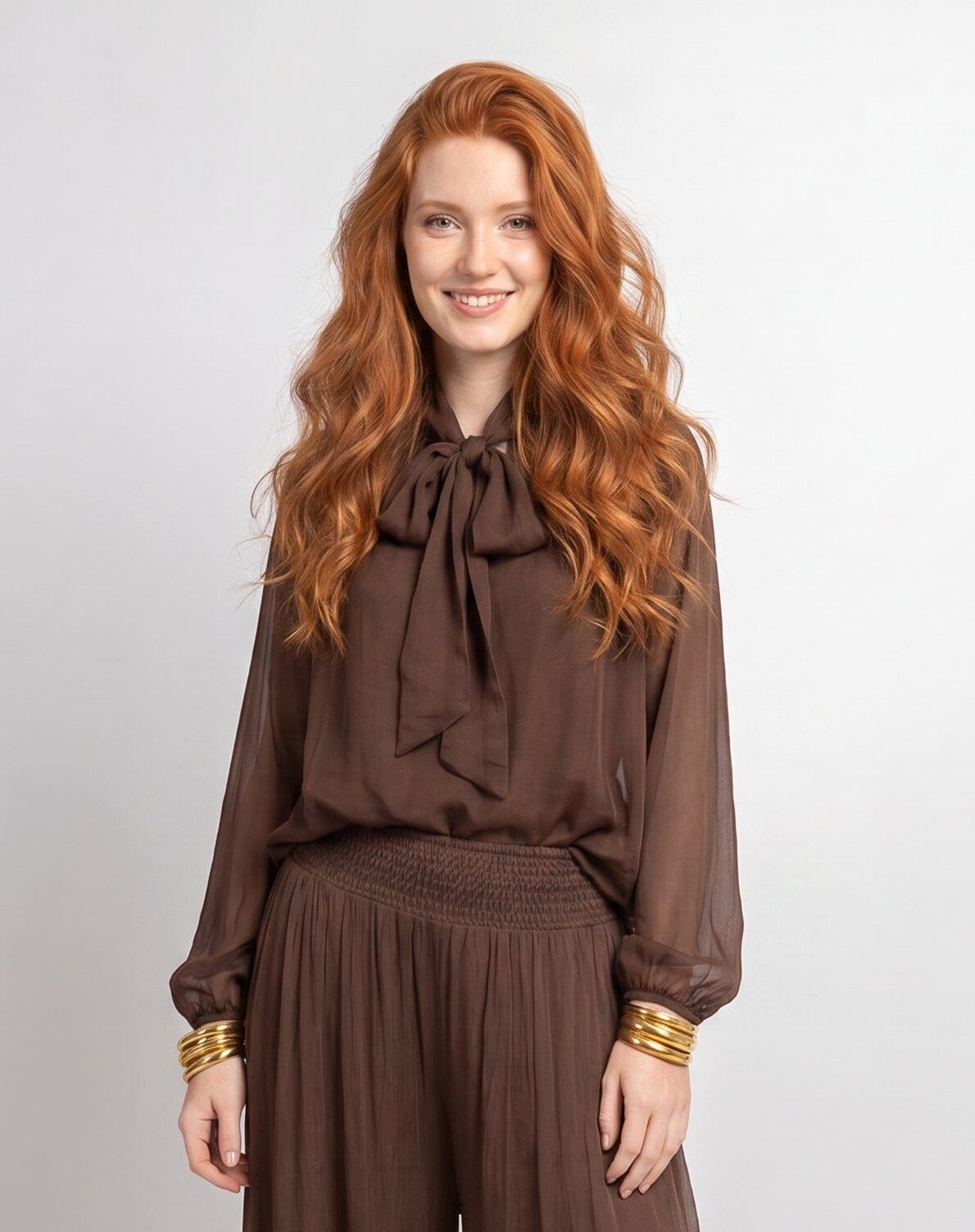 Grossiste Max & Enjoy (Vêtements) - Blouse en soie vaporeuse transparente