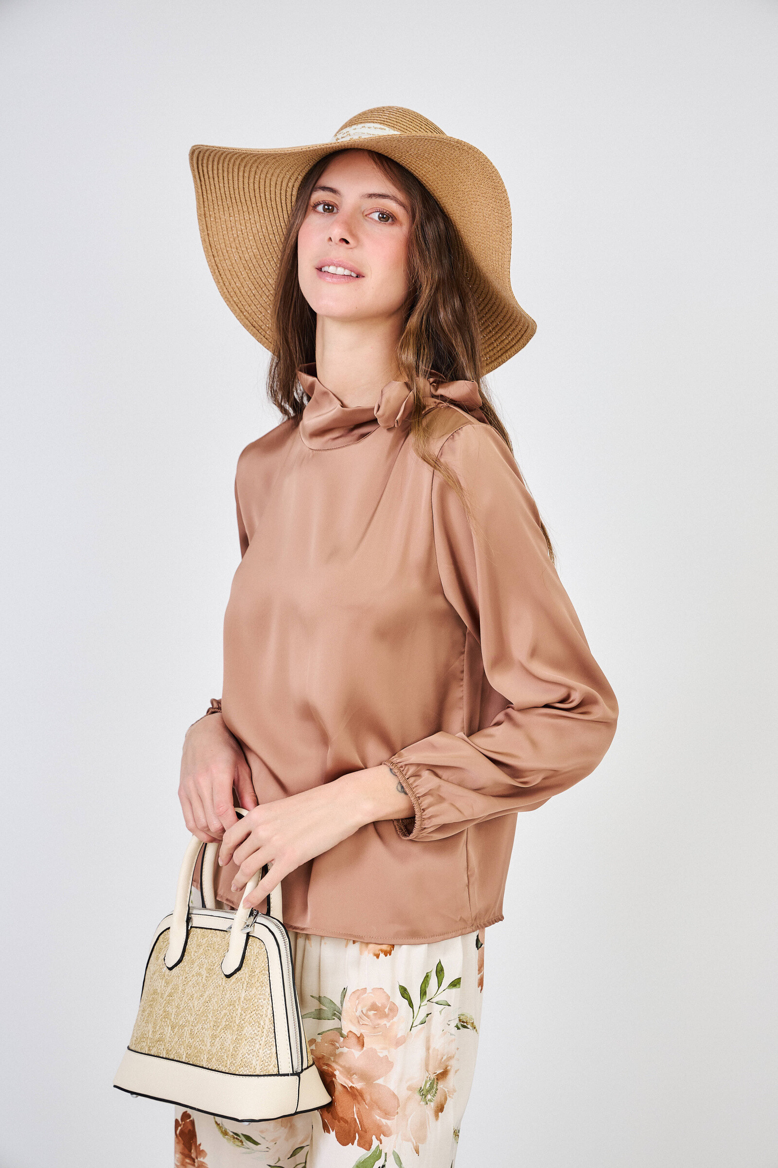 Grossista Max & Enjoy (Vêtements) - Camicetta di nodo unita, per legare sul lato, maniche lunghe (prodotto di piccole dimensioni)