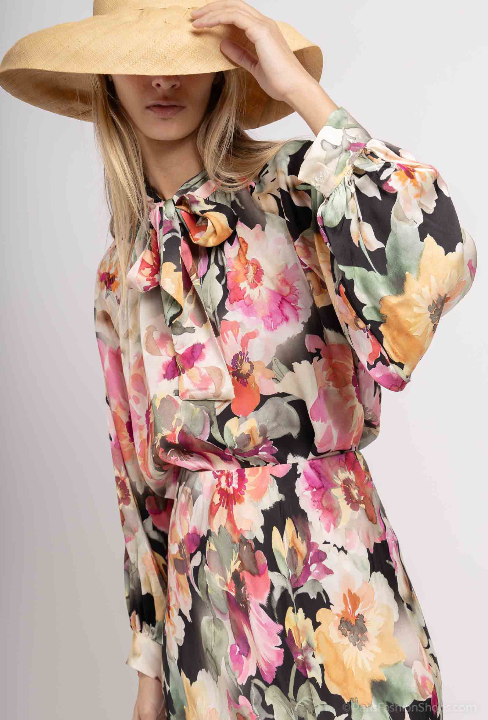 Grossista Max & Enjoy (Vêtements) - Camicetta "motivazione floreale" per legare il collo, in effetto di seta miscelato