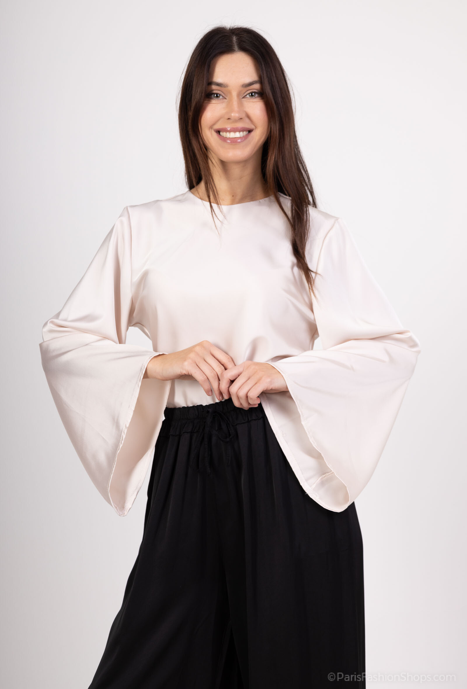 Grossista Max & Enjoy (Vêtements) - Camicetta unita, drappeggiata sul davanti, maniche svasate