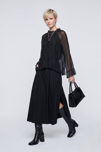 Großhändler Max & Enjoy (Vêtements) - Rüschenbluse aus luftigem Seidengemisch Großhändler Max & Enjoy (Vêtements) - Rüschenbluse aus luftigem Seidengemisch