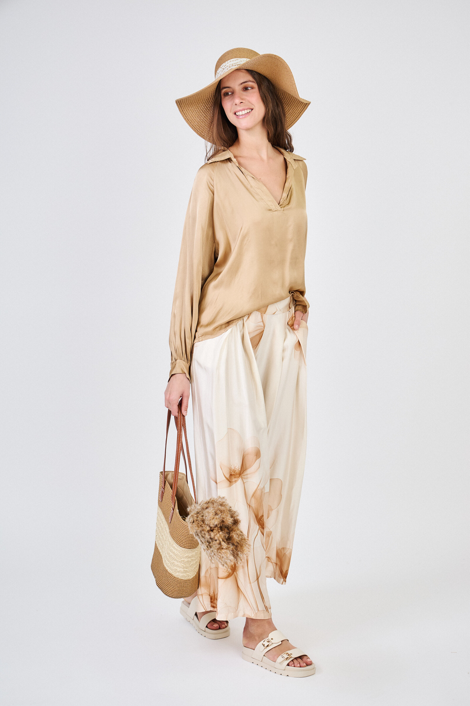 Grossiste Max & Enjoy (Vêtements) - OUTFIT (Set total look) Ensemble blouse et pantalon en soie mélangée