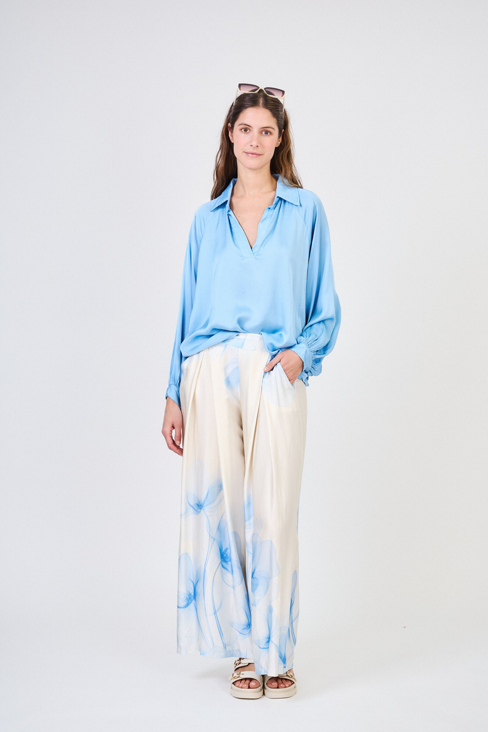 Grossiste Max & Enjoy (Vêtements) - OUTFIT (Set total look) Ensemble blouse et pantalon en soie mélangée