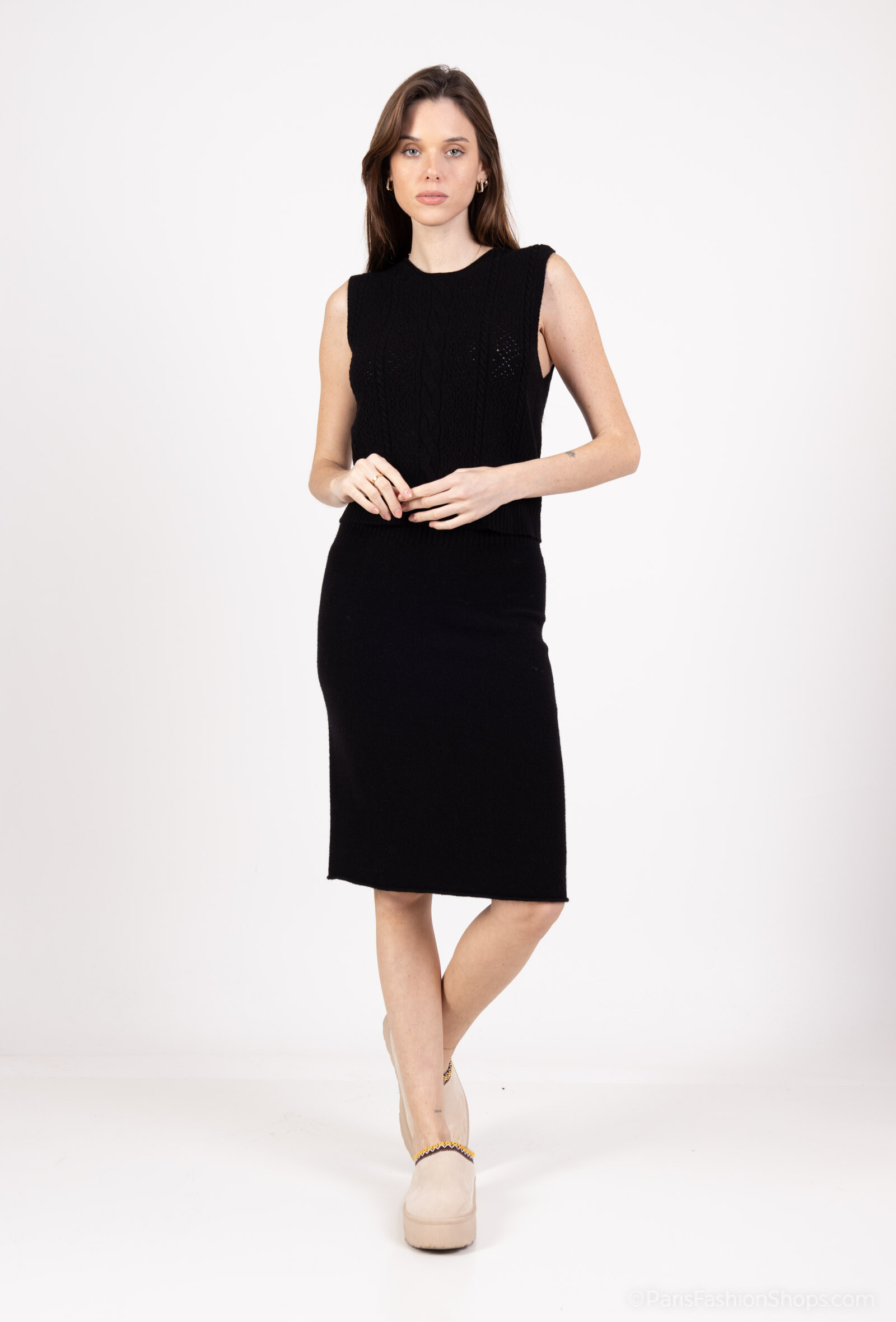 Grossista Max & Enjoy (Vêtements) - Short Seamless Knit Skirt, Elastic Waist, Cashmere Touch