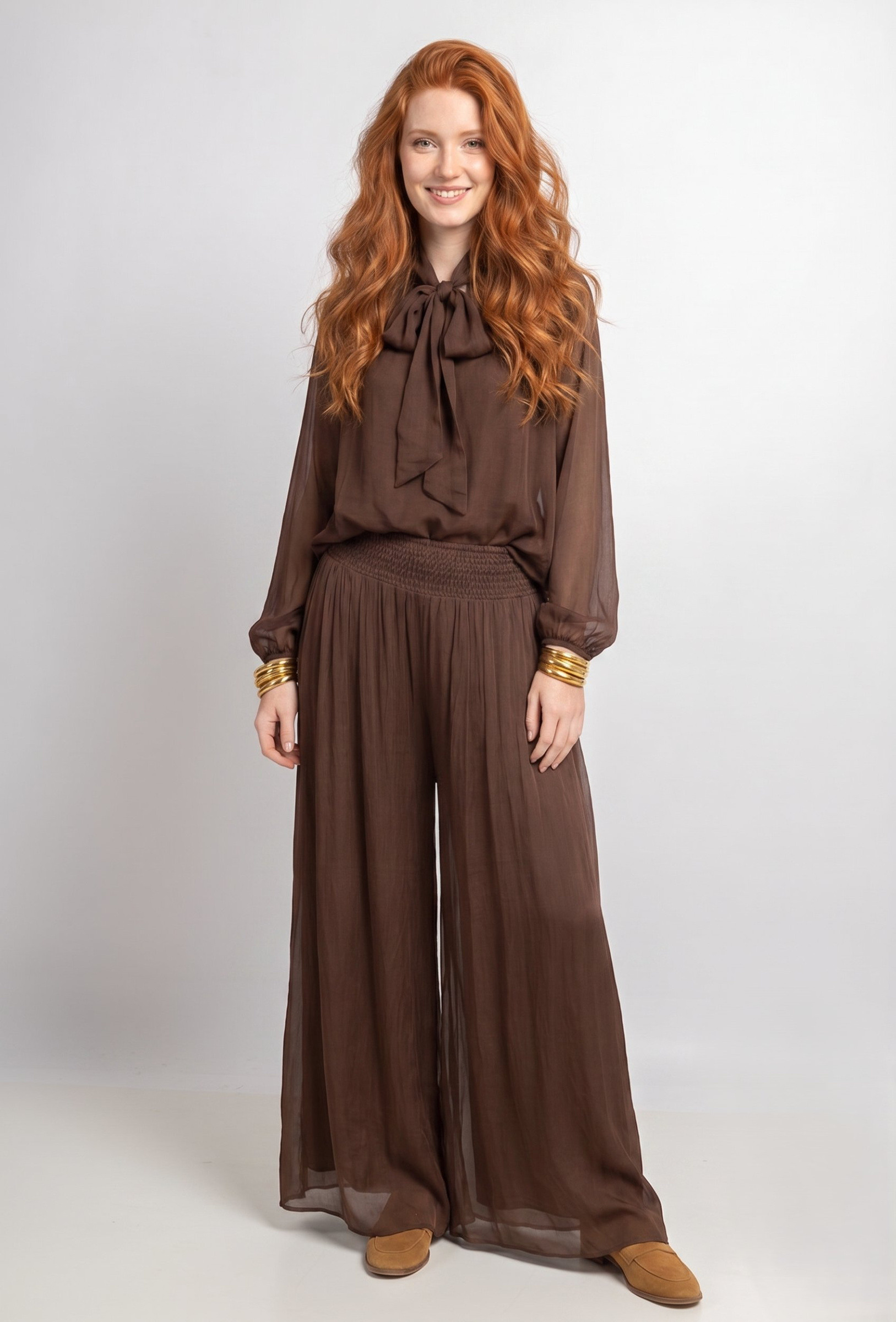 Wholesaler Max & Enjoy (Vêtements) - Ethereal silk trousers captivate with their fluid drape