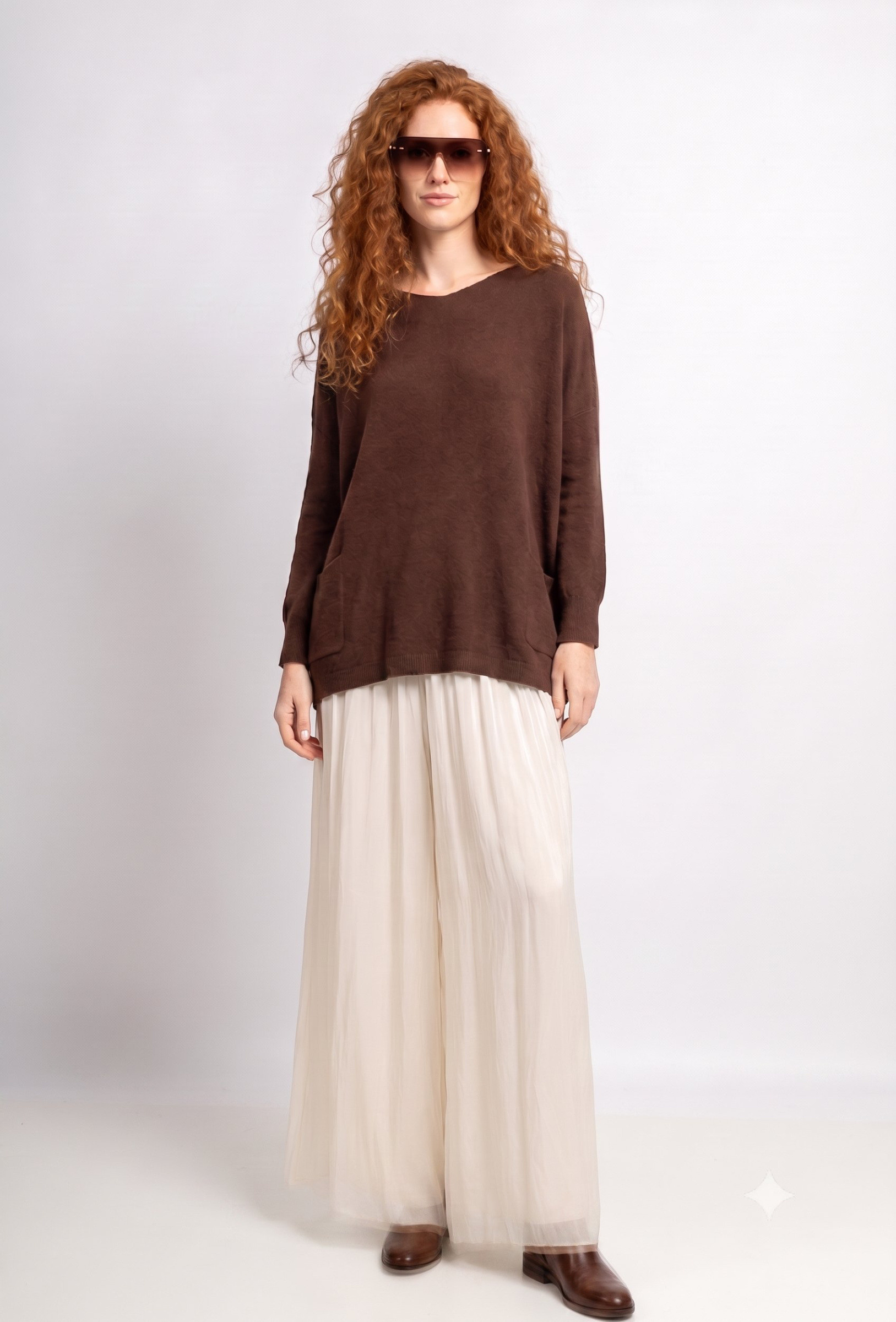 Grossiste Max & Enjoy (Vêtements) - Pantalon en soie vaporeuse séduit par son tombé fluide