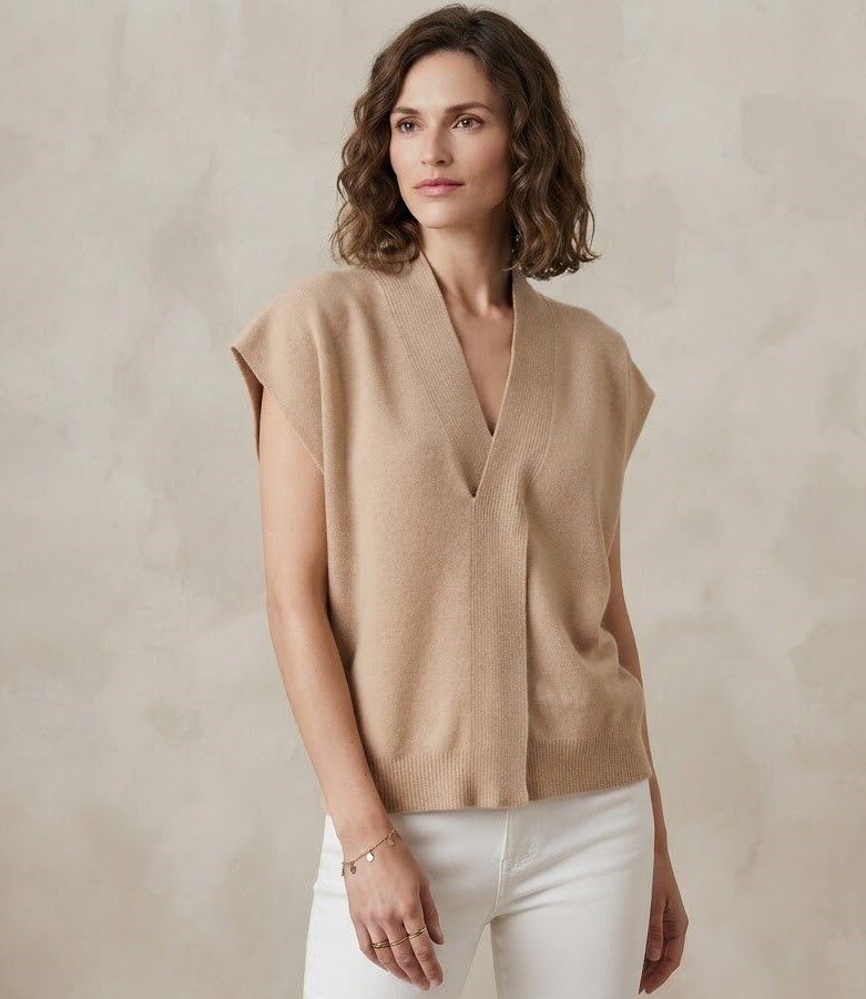 Grossiste Max & Enjoy (Vêtements) - Gilet poncho toucher cachemire