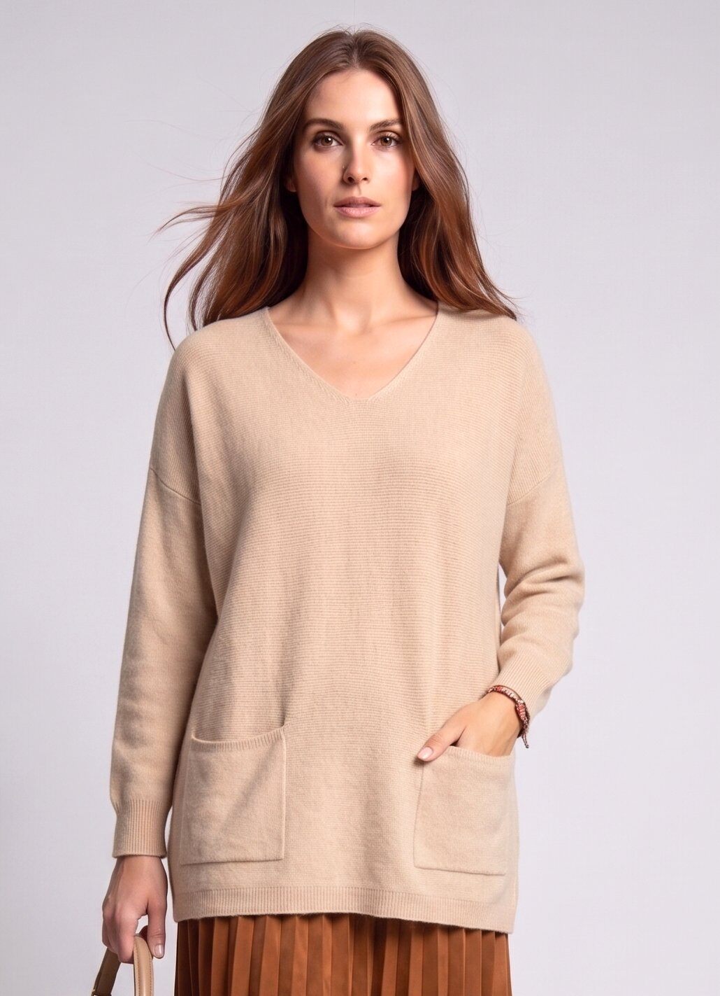 Grossiste Max & Enjoy (Vêtements) - Pull oversize col bateau sans couture, manches longues, 2 poches