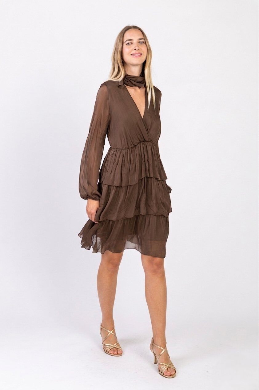 Großhändler Max & Enjoy (Vêtements) - Kurzes Kleid mit Rüschen, V-Ausschnitt, aus luftigem Seidengemisch