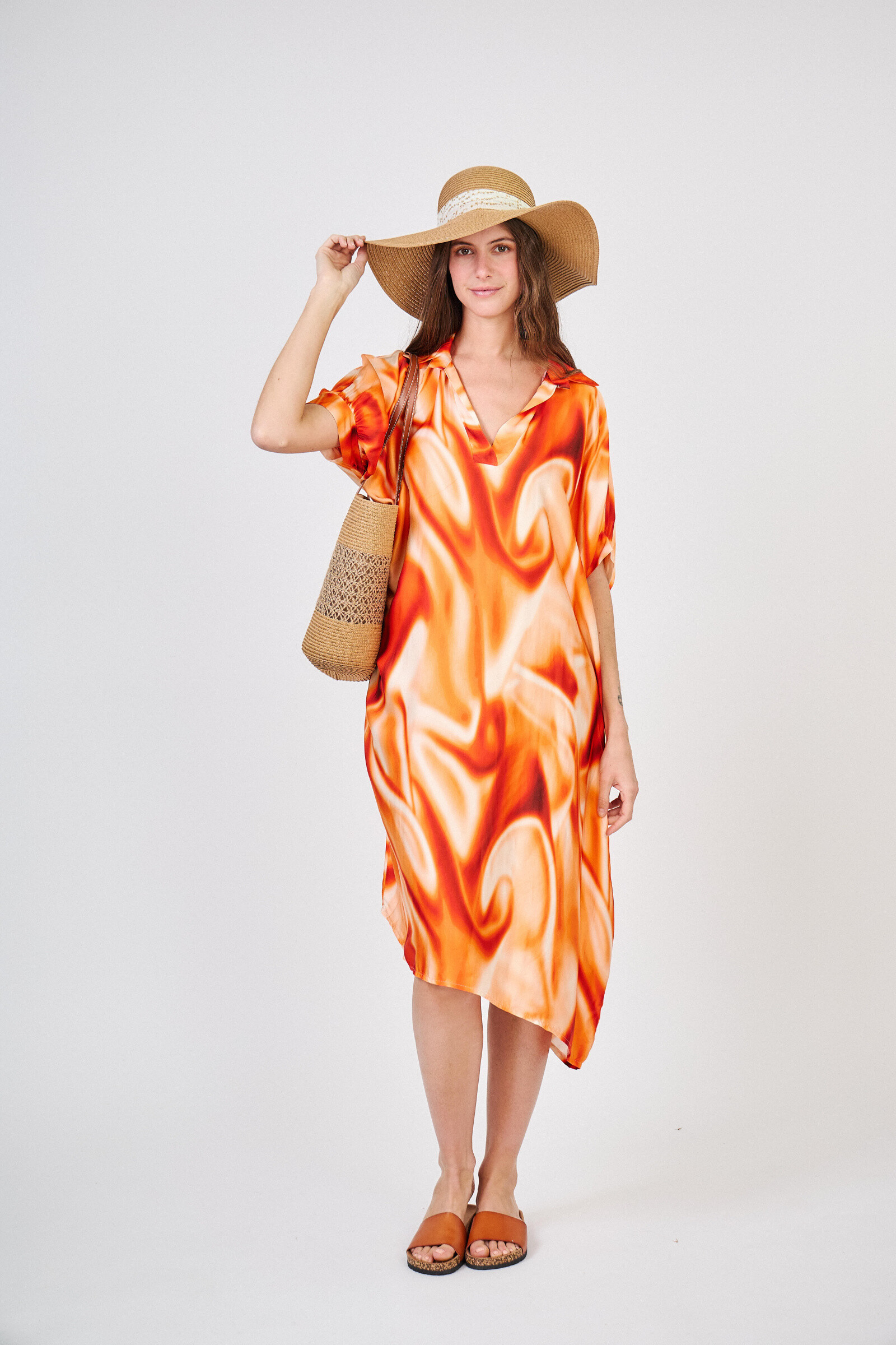 Grossiste Max & Enjoy (Vêtements) - Robe over size imprimée tie and dye en soie mélangée