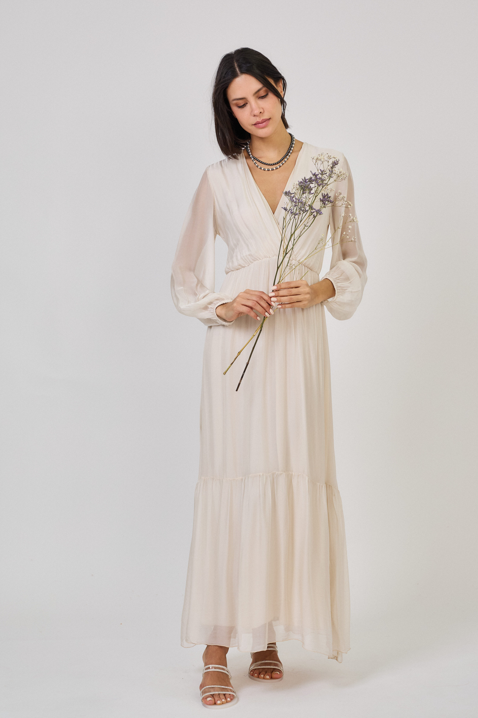 Grossiste Max & Enjoy (Vêtements) - Robe longue col v en soie mélangée effet vaporeux