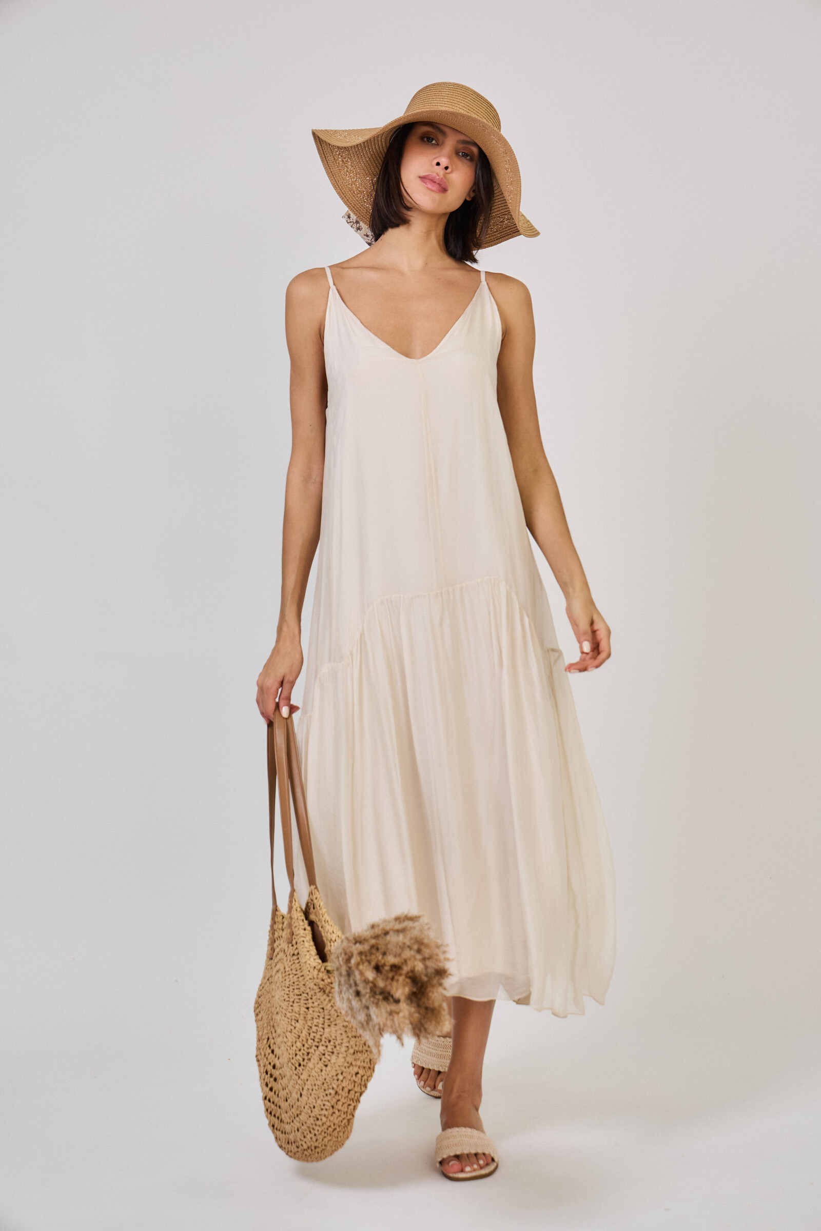 Grossiste Max & Enjoy (Vêtements) - Robe longue en soie mélangée effet vaporeux