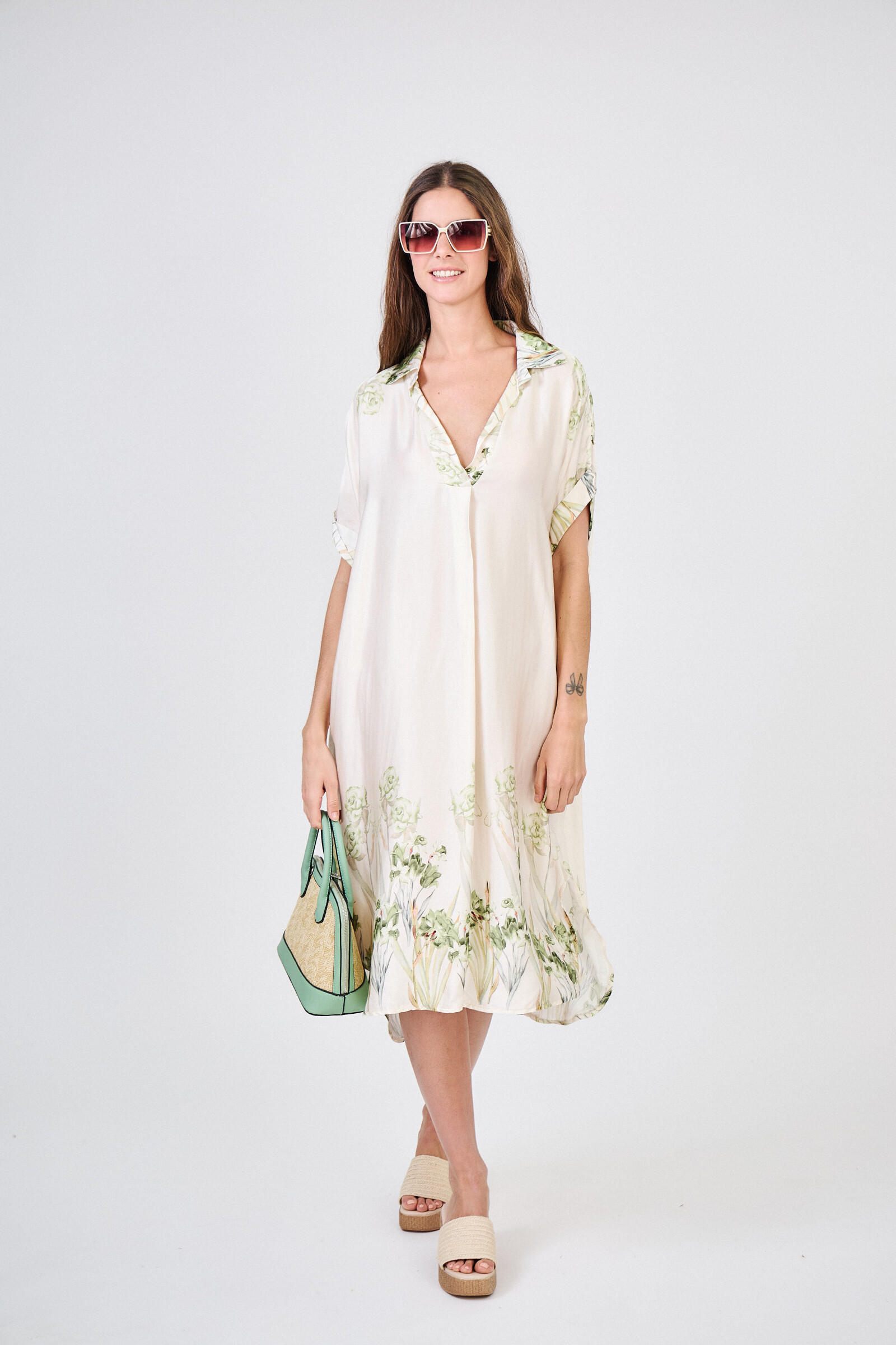 Grossiste Max & Enjoy (Vêtements) - Robe longue imprimée en soie mélangée effet satiné