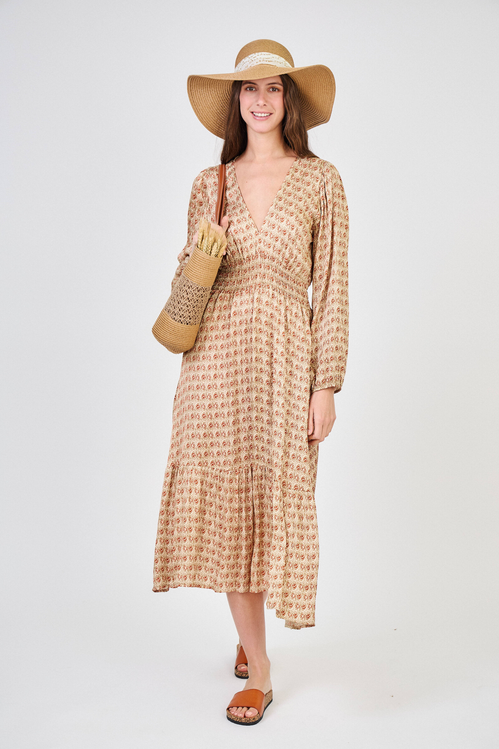 Grossiste Max & Enjoy (Vêtements) - Robe longue col v, manches longues en soie mélangée-k7236